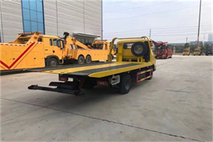 望京非事故拖车