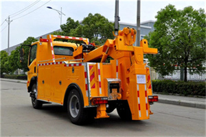 望京高速路拖车费